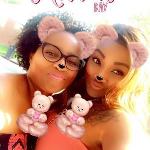 Meet your Posher, Cyerra